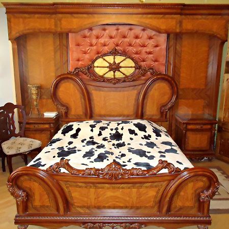 Bed and Breakfast Albatros Tbilisi Esterno foto
