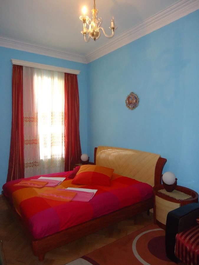 Bed and Breakfast Albatros Tbilisi Esterno foto
