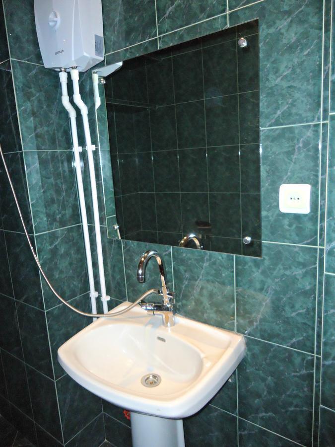 Bed and Breakfast Albatros Tbilisi Esterno foto